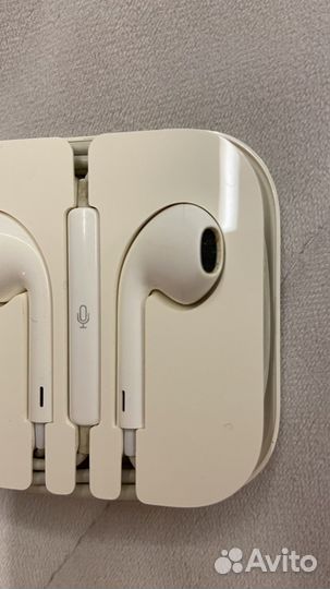 Наушники earpods Айфон
