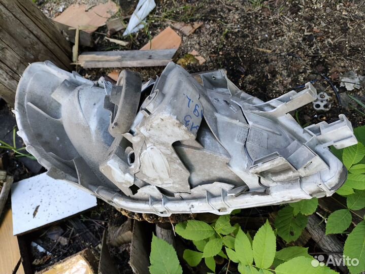 Фара левая platz