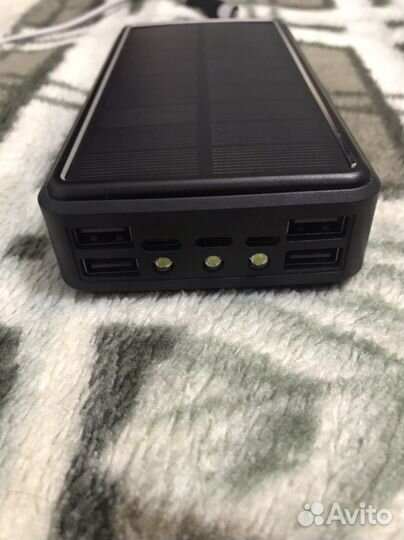 Повербанк с беспроводной зарядкой