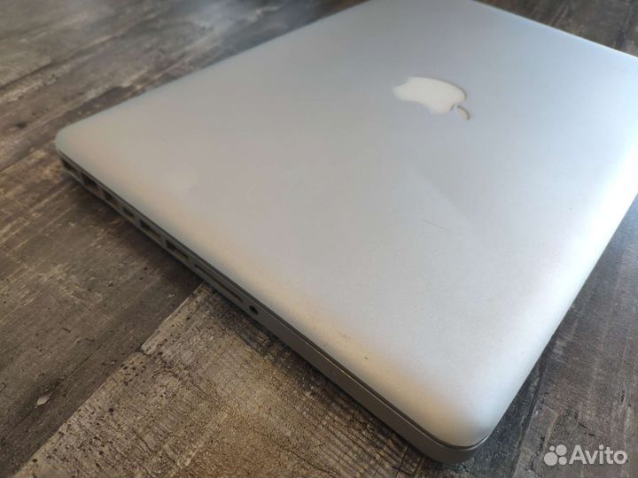 Macbook pro 13 mid 2010