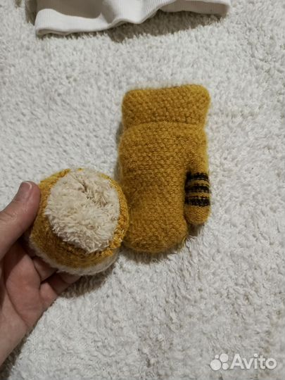 Комплект шапка, снуд и варежки