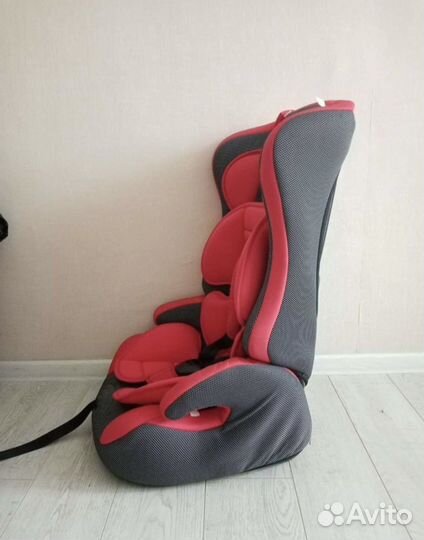 Детское автокресло 9 до 36 кг