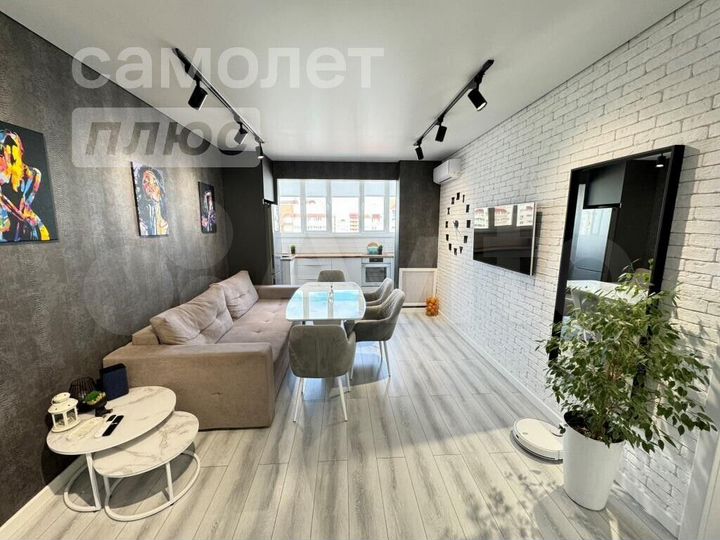 2-к. квартира, 60 м², 17/17 эт.