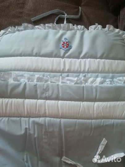 Бортики в кроватку