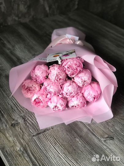 Пионы букет