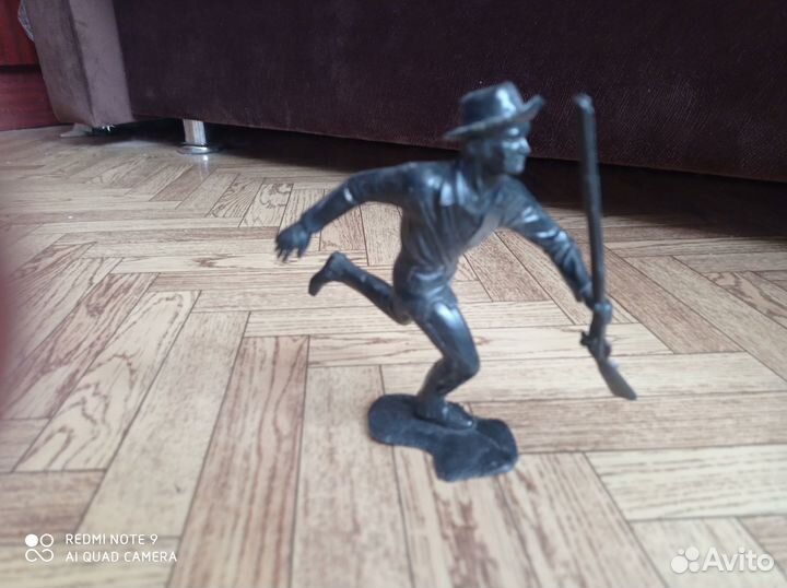 Большие пластмассовые фигурки СССР