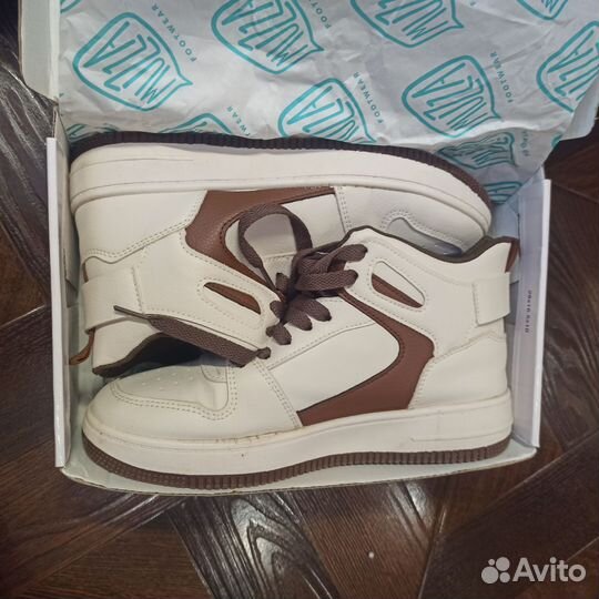 Кроссовки унисекс