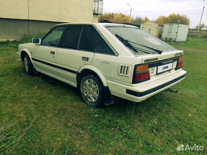 Nissan Bluebird 2 AT, 1986, 190 000 км