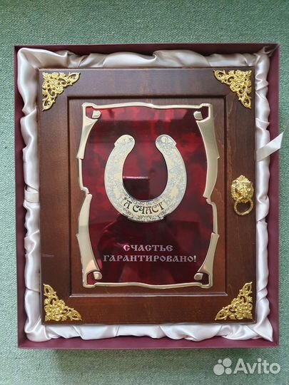 Ключница настенная из дерева