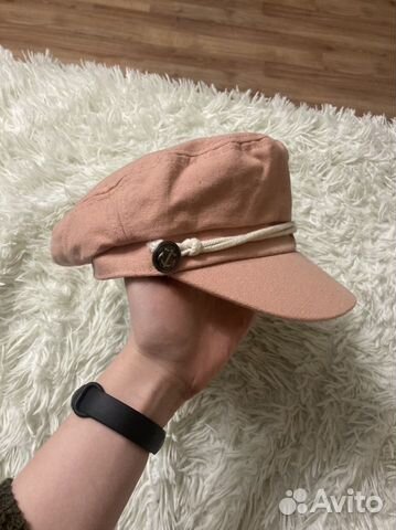 Кепка женская bershka