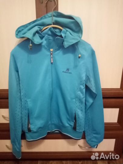 Спортивный костюм