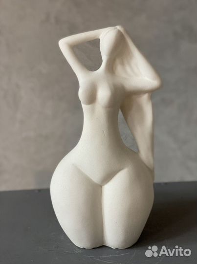 Ким, гипсовая фигура