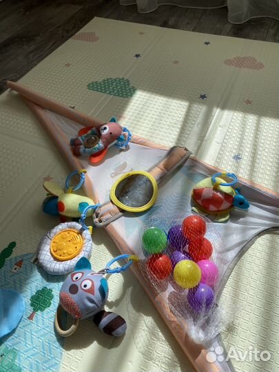 Развивающий коврик