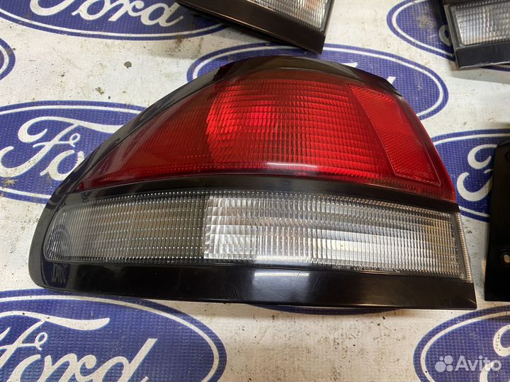 Комплект фонарей Mazda 626 GF лифтбек