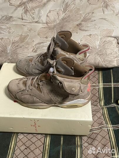 Travis Scott x Air Jordan 6 Retro British Khaki