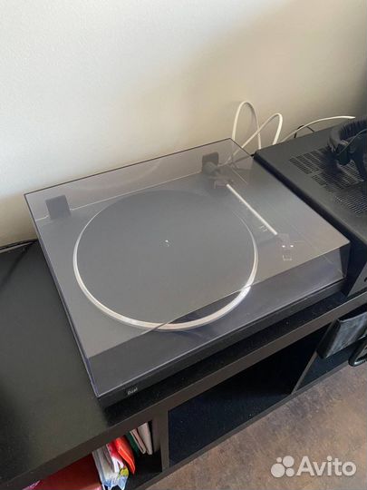 Виниловый проигрыватель Dual CS440