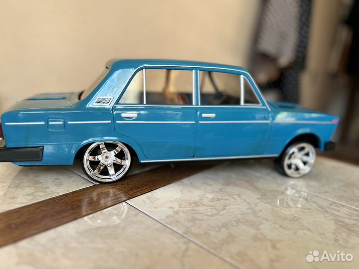 Модель ваз 2106 1/10