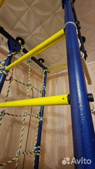 Детская шведская стенка, боксерская груша