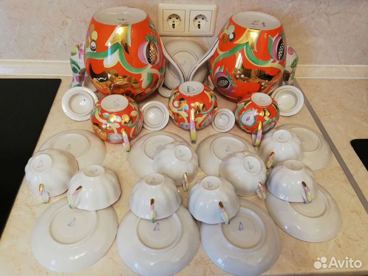 Сервиз чайный Золотой олень, Дулево 60-70 гг 20го