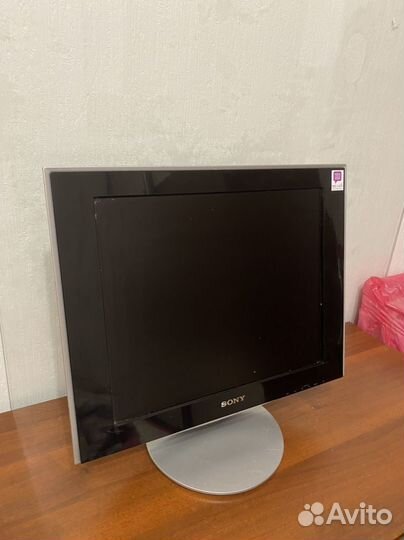 Монитор Sony SDM-HS74