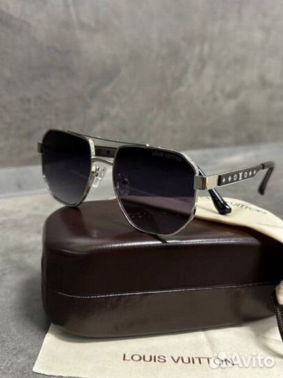 Солнцезащитные очки новинки июль 2023