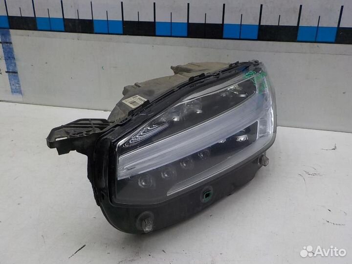 Фара левая Volvo XC90