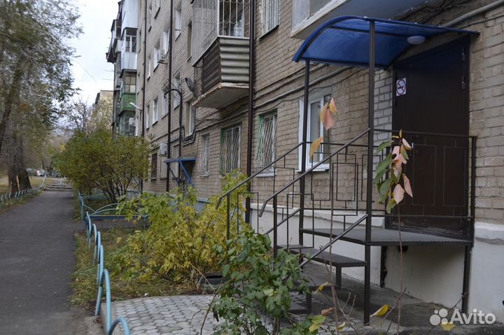 Изготовление лестниц, перил, навесов