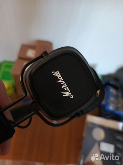 Беспроводные наушники marshall