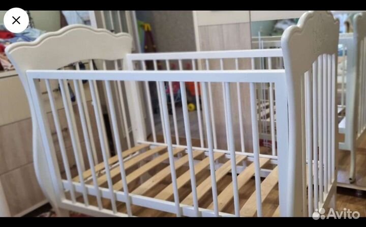 Детская кроватка