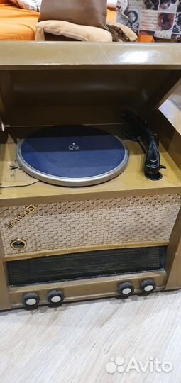 Проигрыватель / радиола Урал серии 57