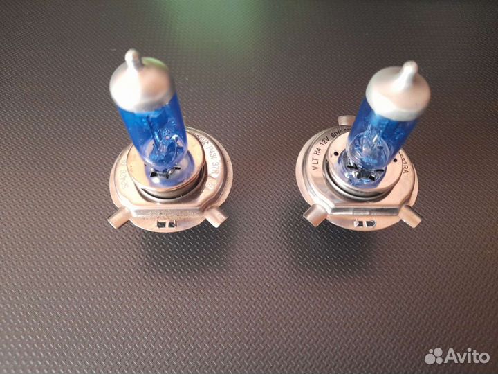 Галогеновые лампы H4 и H8