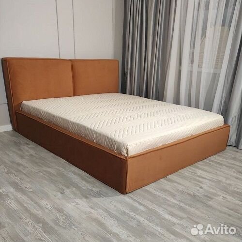 Кровать с механизмом