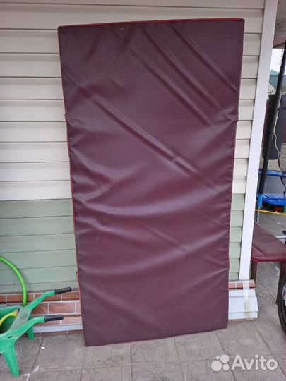 Мат спортивный