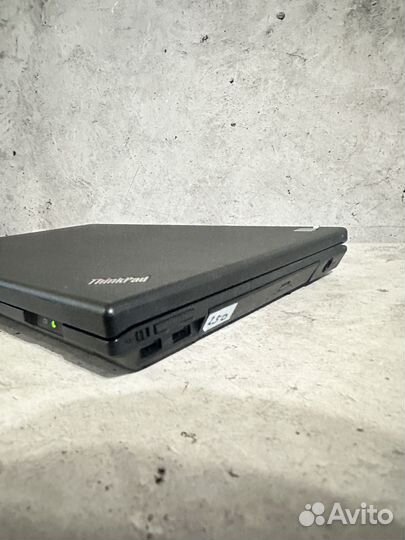 Lenovo thinkpad L520 i3-2350M / 4Gb / 750Gb HDD