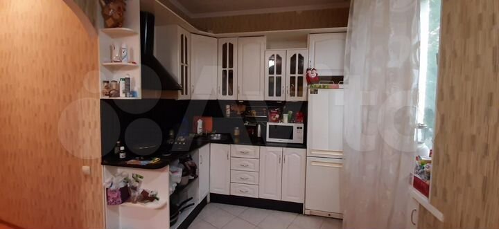 Комната 16 м² в 2-к., 2/4 эт.