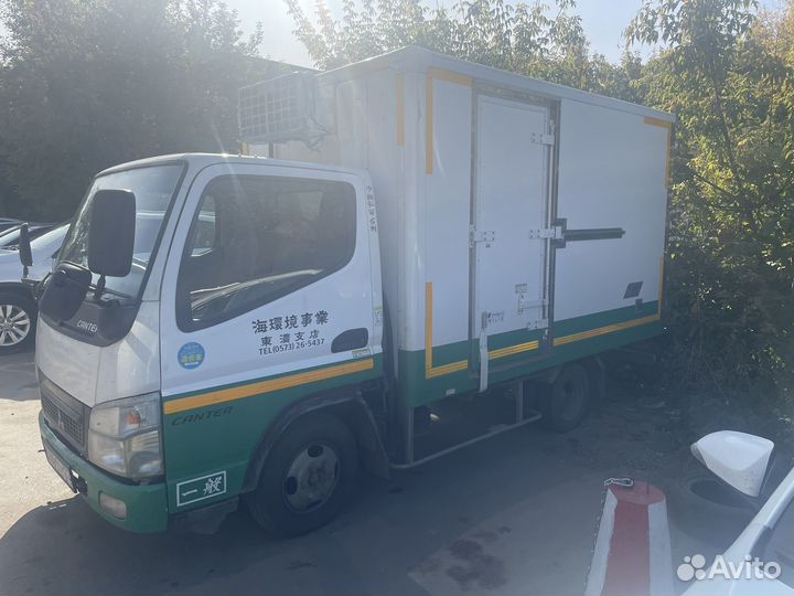 Mitsubishi Fuso Canter рефрижератор, 2002