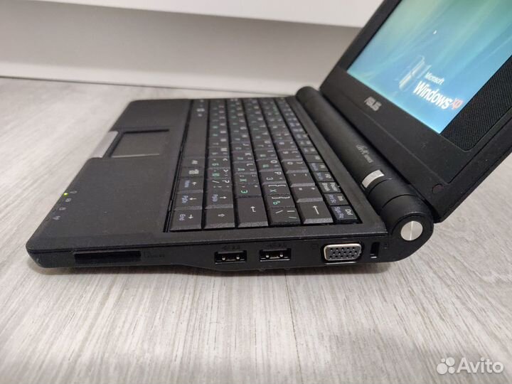 Нетбук asus EEE PC