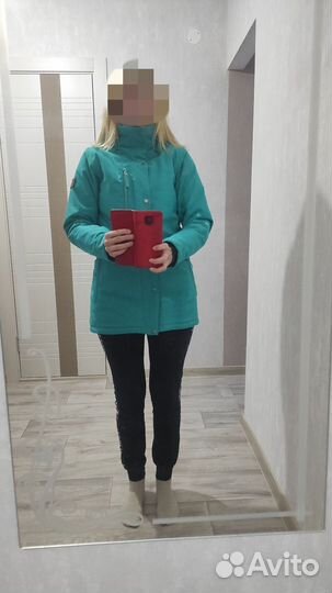 Горнолыжная куртка