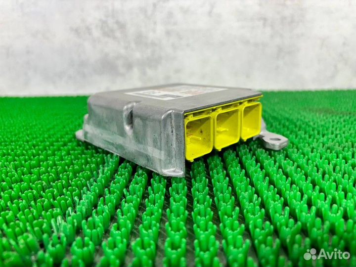 Блок управления airbag (подушками безопасности)