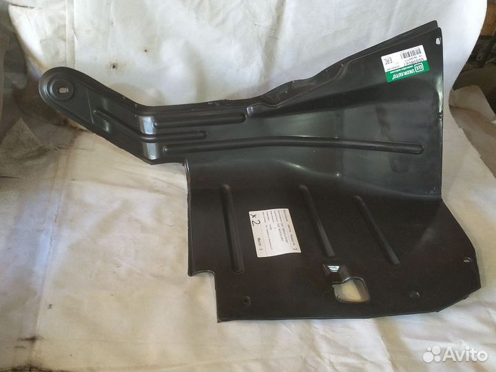 Пыльник двигателя правый daewoo nexia