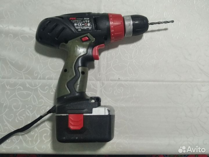Аккумуляторная дрель шуруповерт