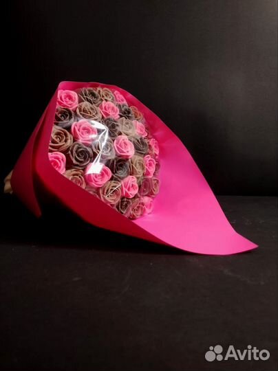 Букет 37 роз из Трёх Видов Шоколада