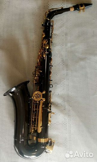 Альт саксофон Roy Benson AS-202K