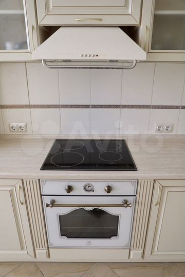 2-к. квартира, 78 м², 9/18 эт.