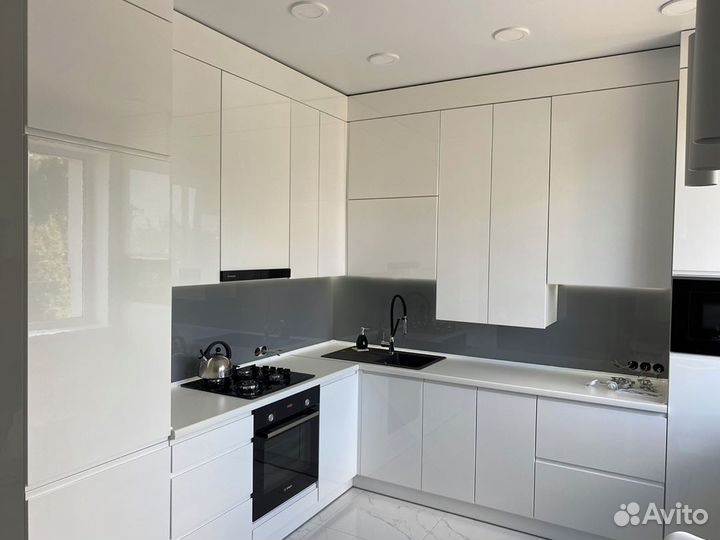 Кухни на заказ. Модель 3574