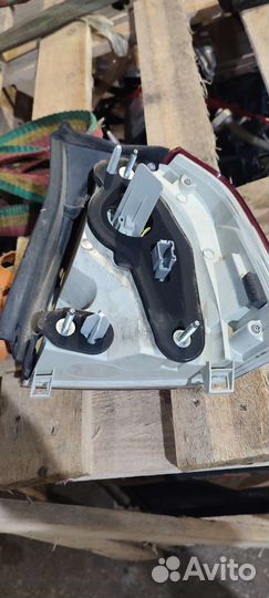 Вольво XC 70 фонарь задний левый