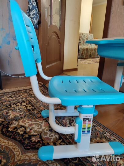 Письменный стол, парта растущая