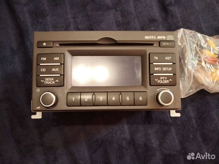 Оригинальная штатная магнитола Киа Рио