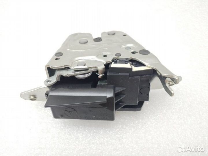 Замок багажника Mercedes-Benz Gle-Class W166 2.2D