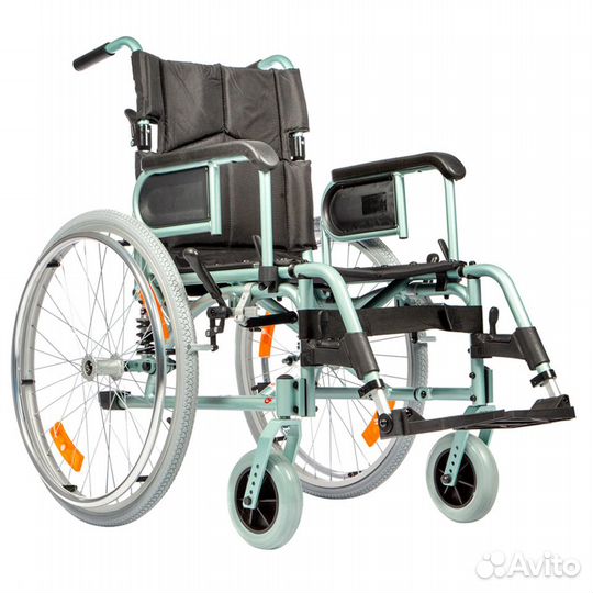Продается Механическая коляска Delux 510